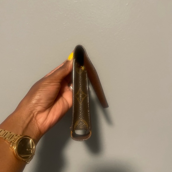 Louis Vuitton Cigarette Holder - Picture 8 of 12